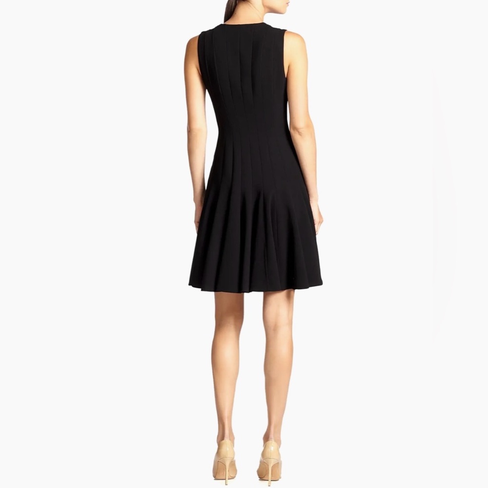 Akris Sleeveless Double Face Wool Front Zip Dress In Black Size US 4 $2,990.00 - Picture 3 of 16